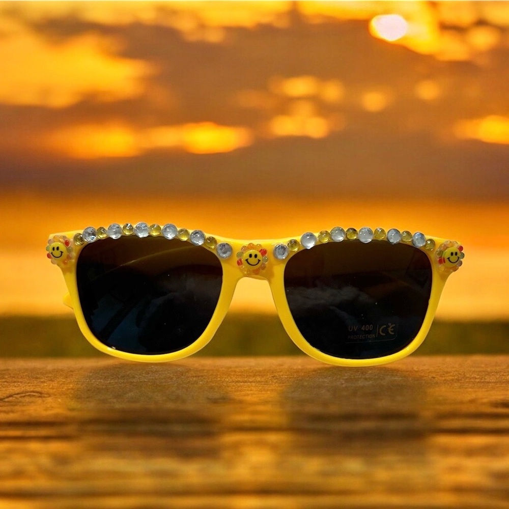 Sunglasses Yellow Designed Smiley